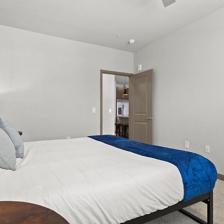 Cozysuites Phx Roro Gym, Pool, Pets, Parking! #9 Финикс Екстериор снимка